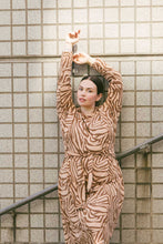 Kaiko Women Midi Belted Longsleeve Dress Zebra Oak